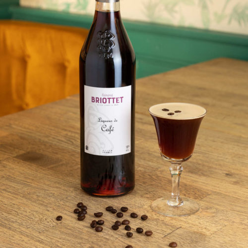 briottet-cocktail-espresso-martini-cafe-home