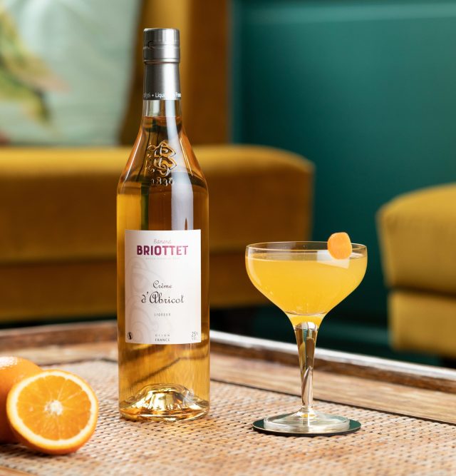 01-Briottet Cocktails 2021 - Valencia - Liqueur d'Abricot