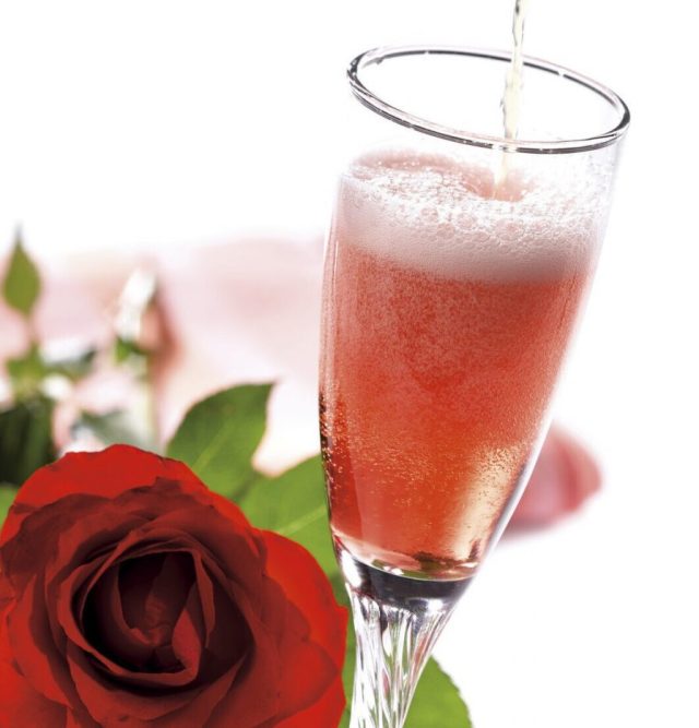 Cocktail pétales de rose