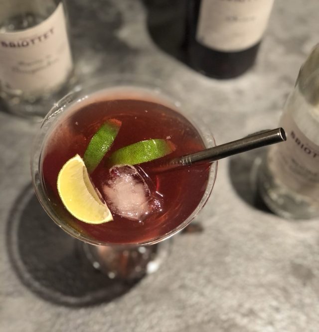 recette cocktail l'amoureux the lover avec liqueur de gingembre cherry et rhum