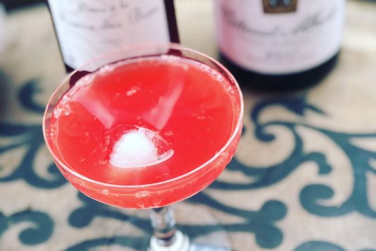 Cocktail Frousse Briottet avec liqueur de fraise