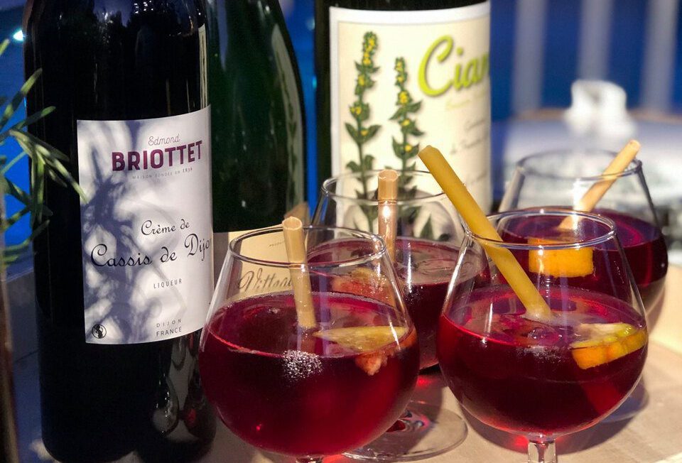 Spritz bourguignon Briottet Crème de Cassis de Dijon