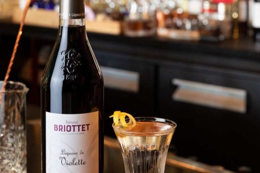 The Attention|briottet-cocktail-The-Attention-Violette-home
