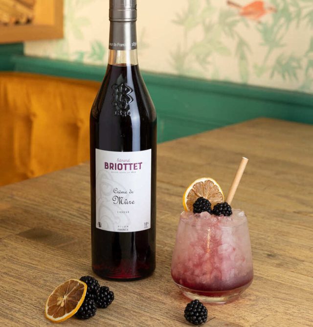 recette cocktail bramble avec liqueur de mure