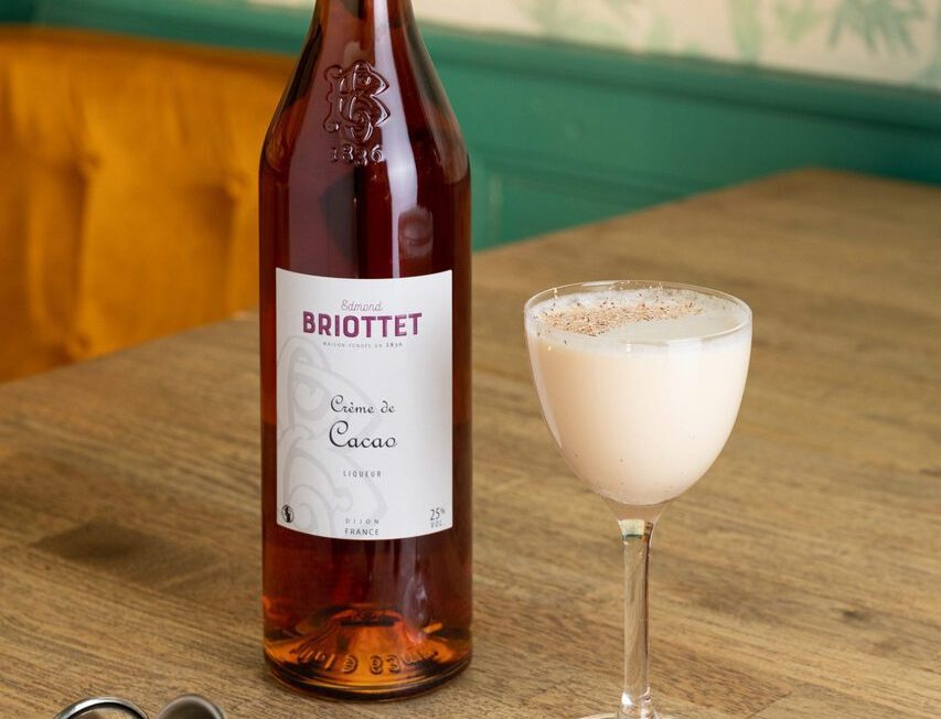 briottet-cocktail-brandy-alexander-cacao