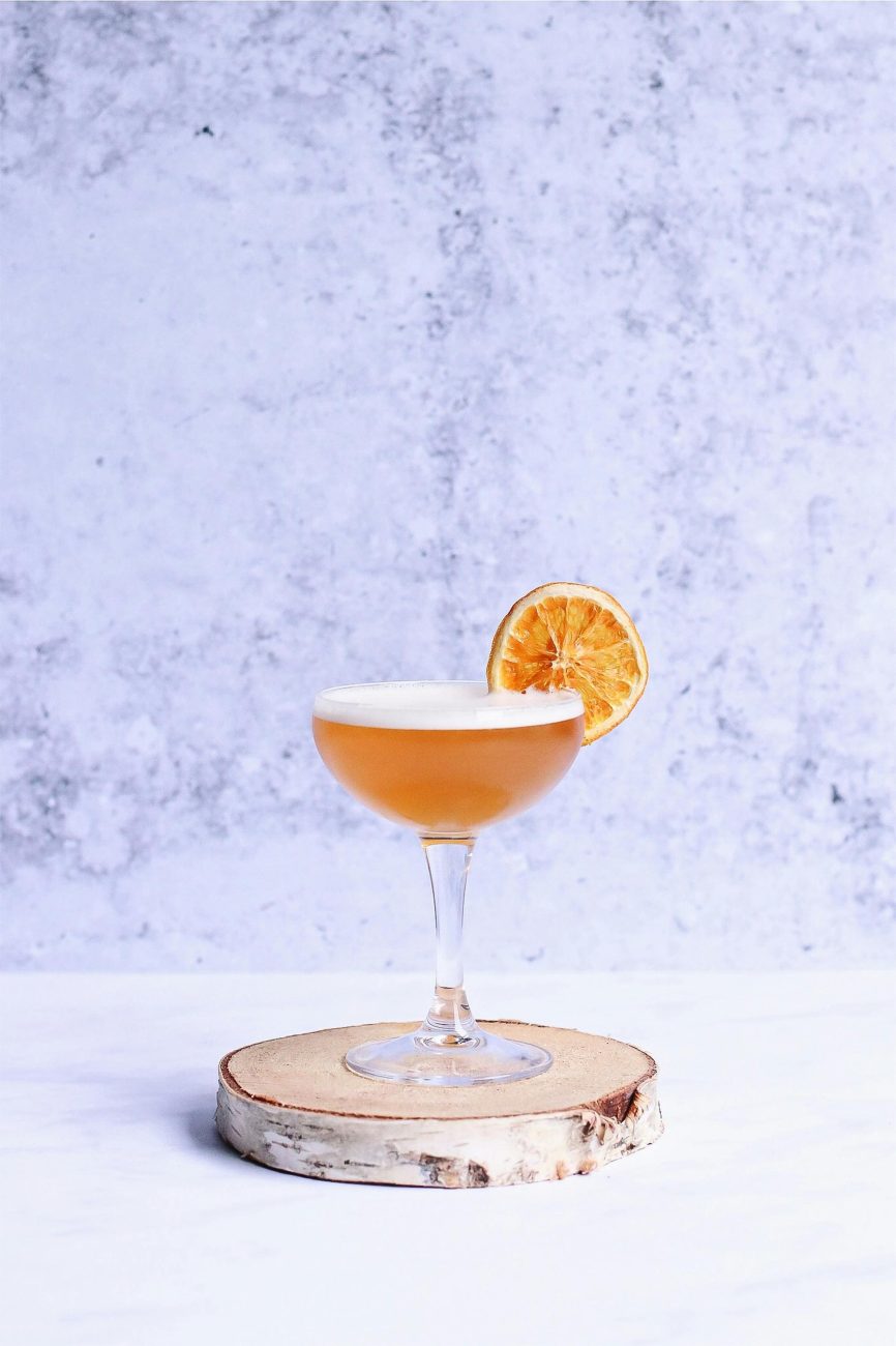 cocktail acidulé à l'abricot à base de liqueur d'abricot Briottet
